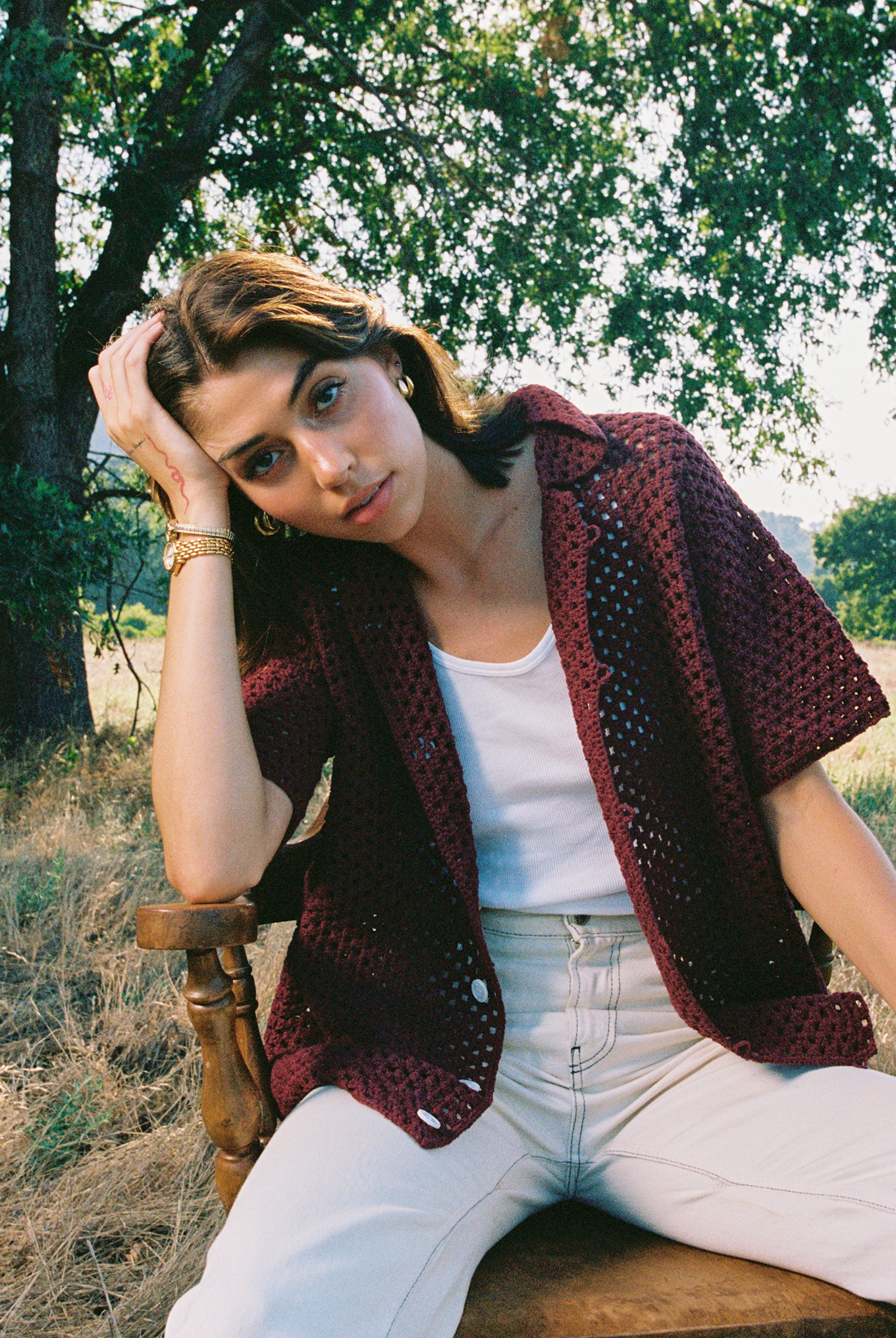 BURGUNDY CROCHET KNIT SHIRT